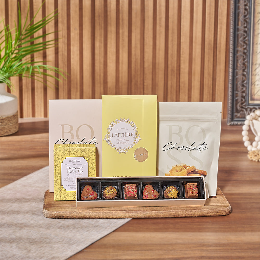 Dark Chocolate and Herbal Tea Basket – how the gift is presented