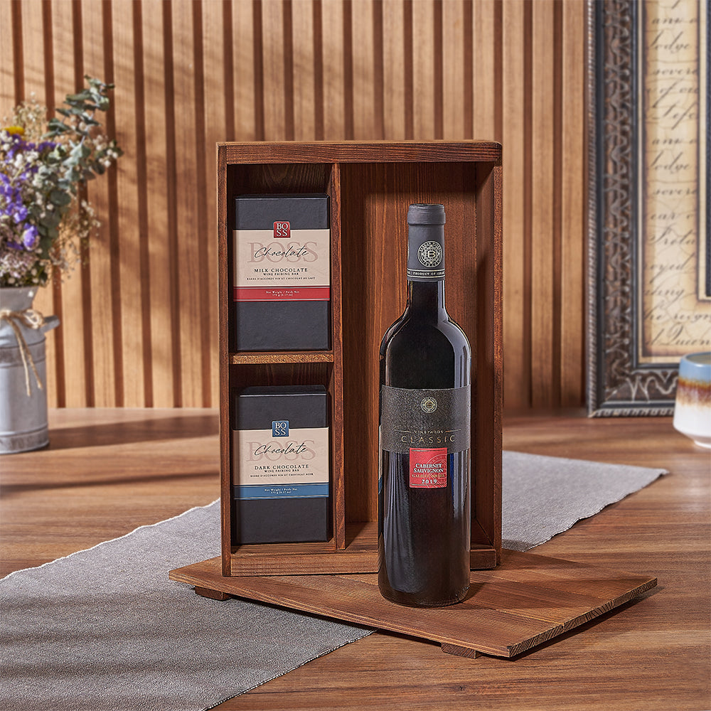 Kosher Wine Pairing Chocolate Gift Basket – how the gift is presented