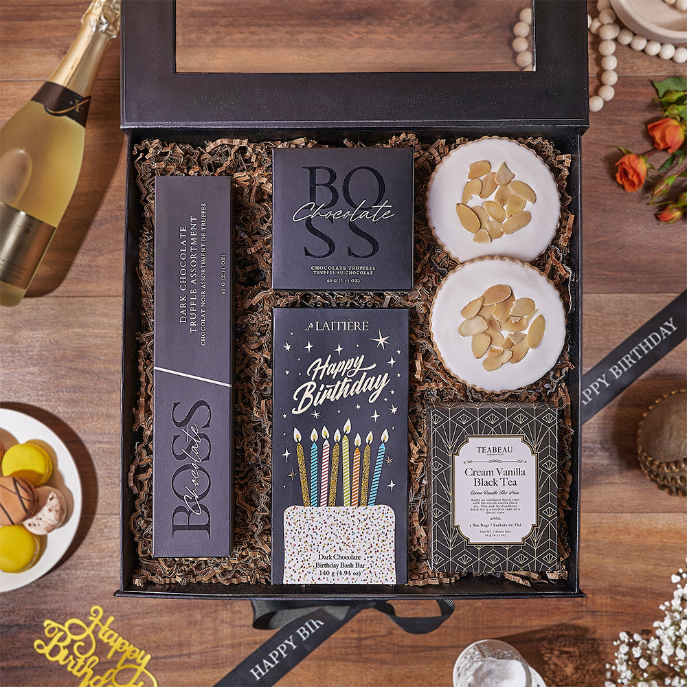 Birthday Almond Cookie Dessert Box – how the gift is presented