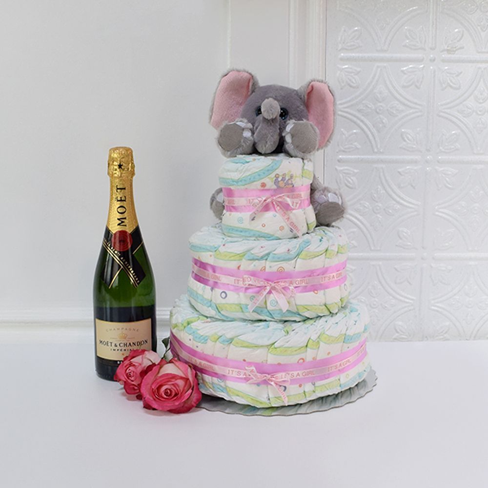 New Parents' Diaper Cake Basket with Sparkling Wine – how the gift is presented
