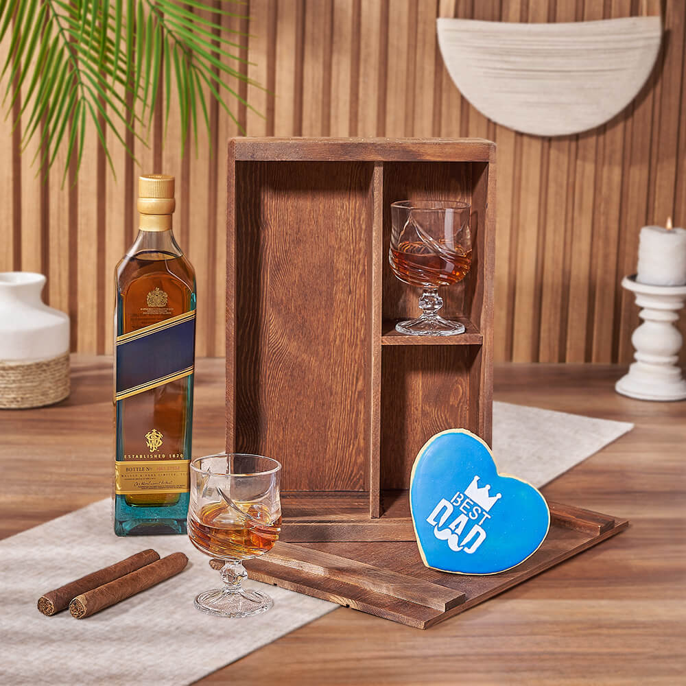 Whiskey and Cigars Father's Day Set – how the gift is presented