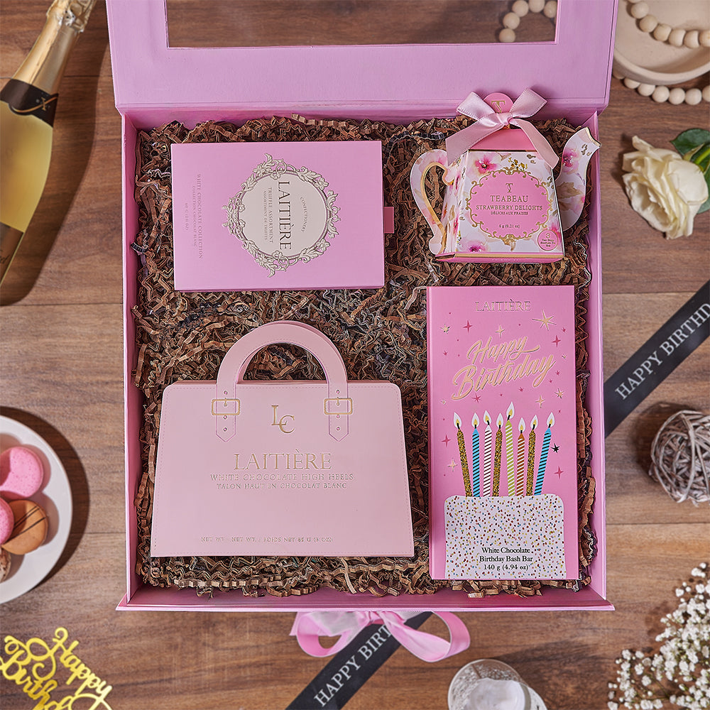 Strawberry Tea Birthday Gift Box – how the gift is presented