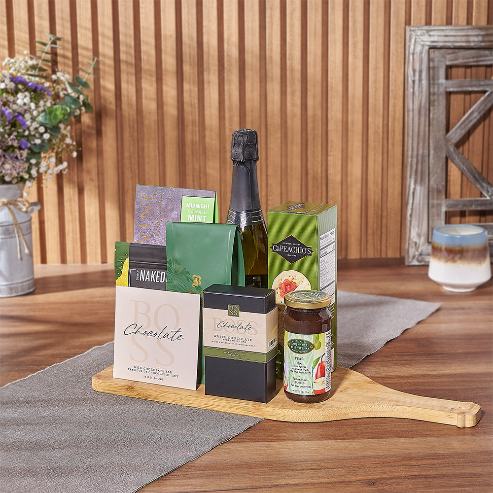 Kosher Champagne &amp; Snacks Gift Basket from Chicago Baskets - Champagne Gift Set - Chicago Delivery