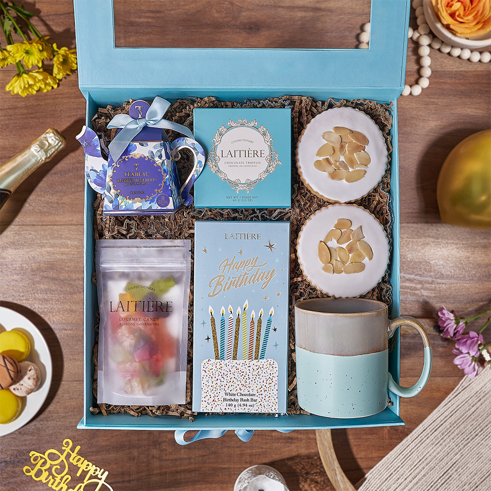 Birthday Blue Tea and Treats Box – how the gift is presented