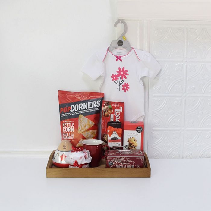 Welcome New Parents Treats Basket – how the gift is presented