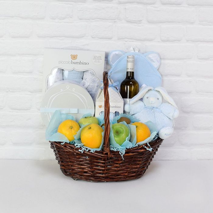Deluxe Wine Basket Featuring Fresh Kiwi, Oranges, and Apples – how the gift is presented
