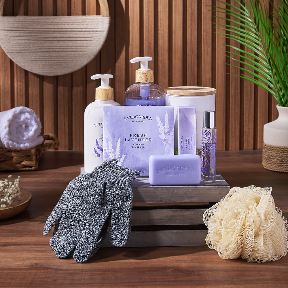 Lavender Spa Set in Crate – how the gift is presented