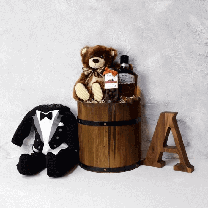 Tux for the Baby Boy Basket, Chicago – how the gift is presented