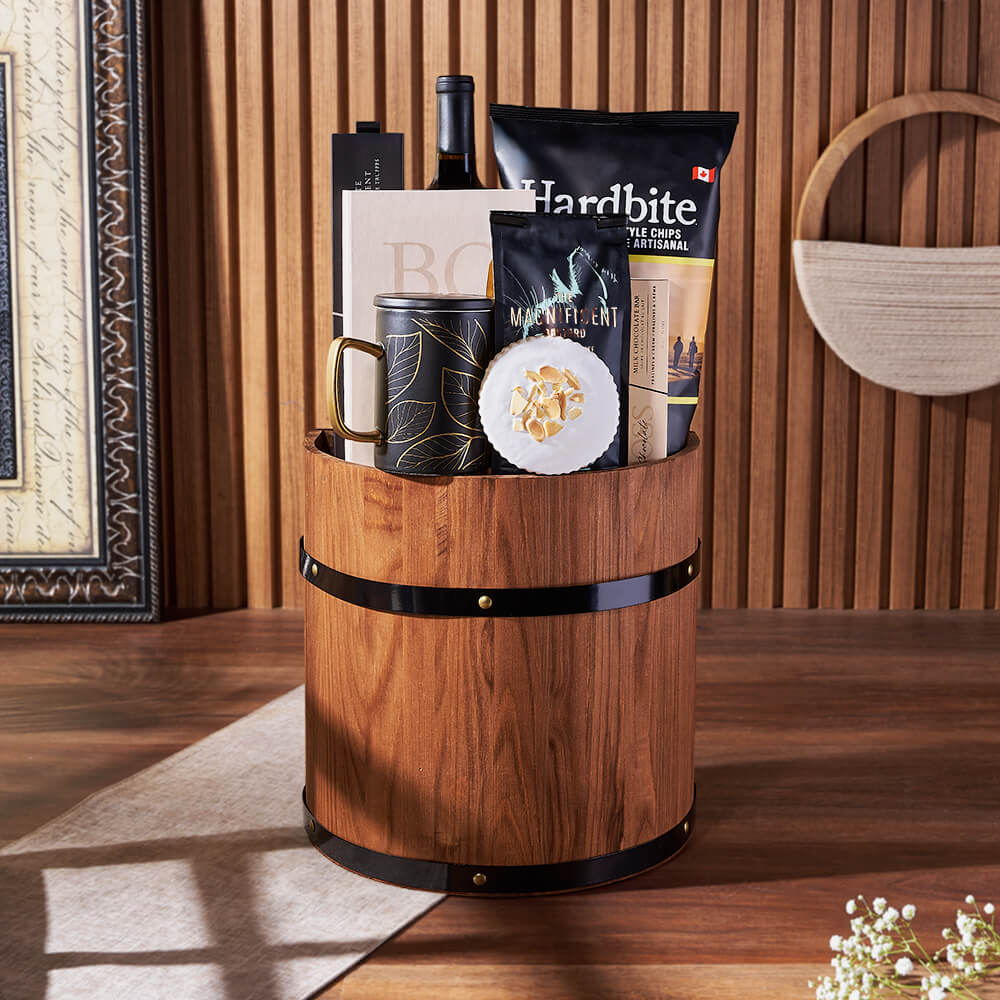 Half Barrel Wine and Snack Basket – how the gift is presented